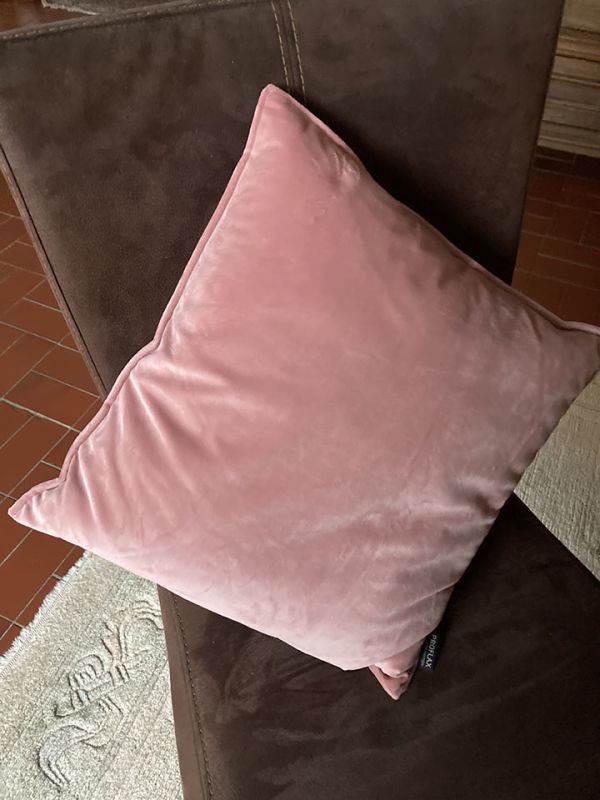 0312-1516 Proflax Kissen rosa auf Stuhl